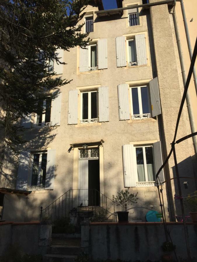Apartmán Lot Of Bed Cahors Exteriér fotografie